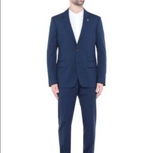 Men’s Dark Blue Just Cavalli suit